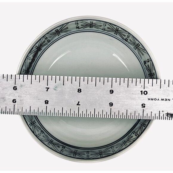 Japanese Rice Bowl 1960s Hand-Painted Porcelain 4.5" Diameter Blue/Red VTG - Picture 8 of 10